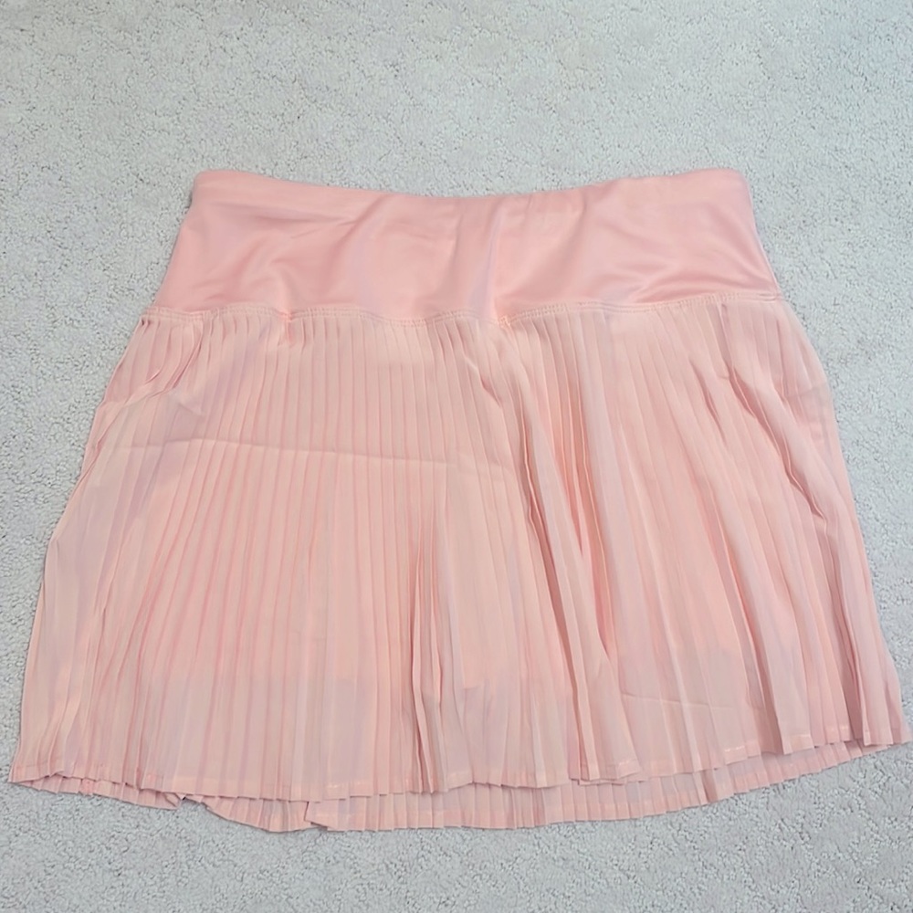 Halara Everyday 2-in-1 Pleated Side Pocket Tennis Skirt
Light Peach / M